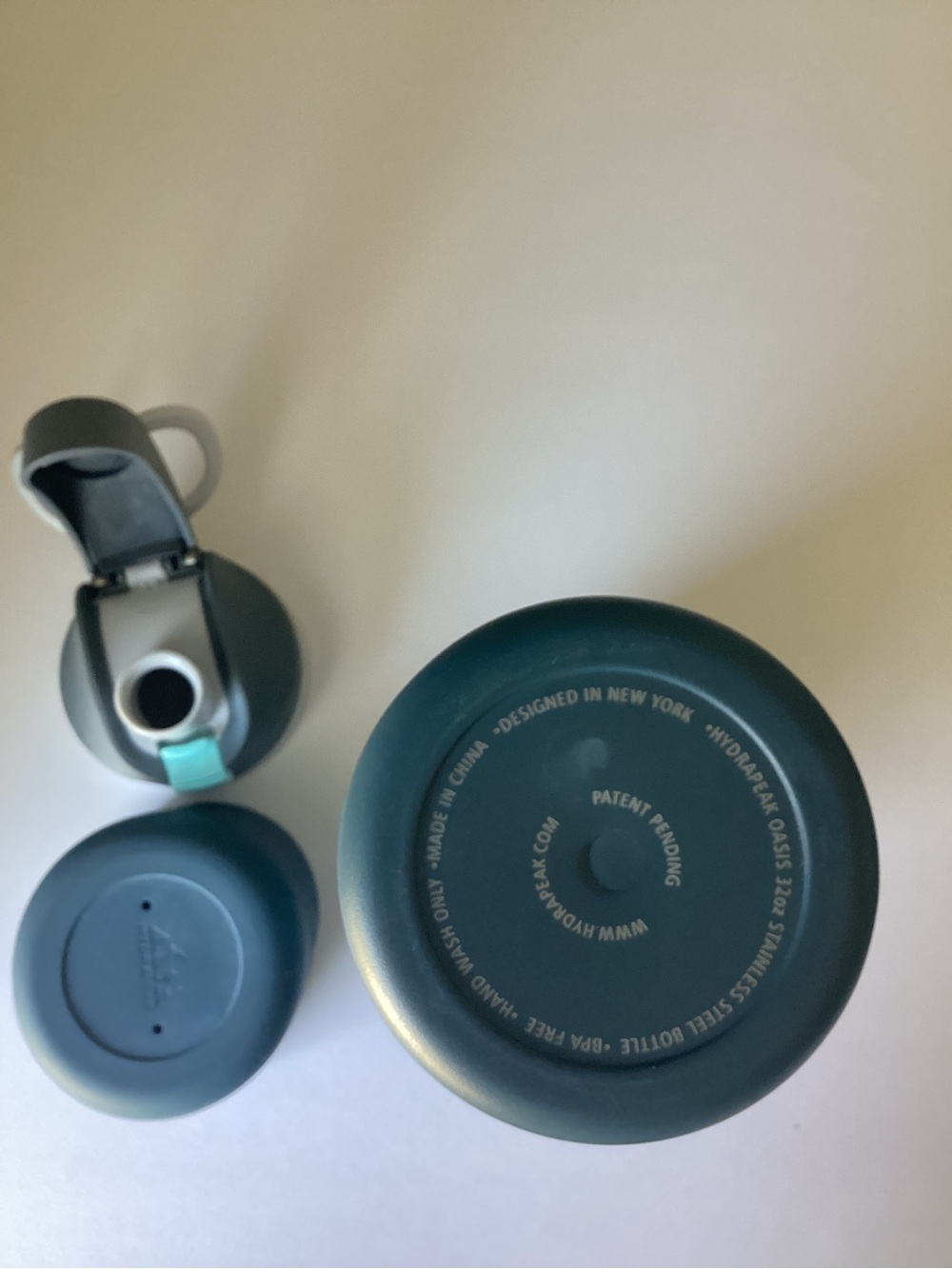 Hydrapak Teal Insulated Water Bottle with White Carry Loop - Picture 2 of 2